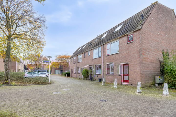 Photo 31 of Akeleituin 1