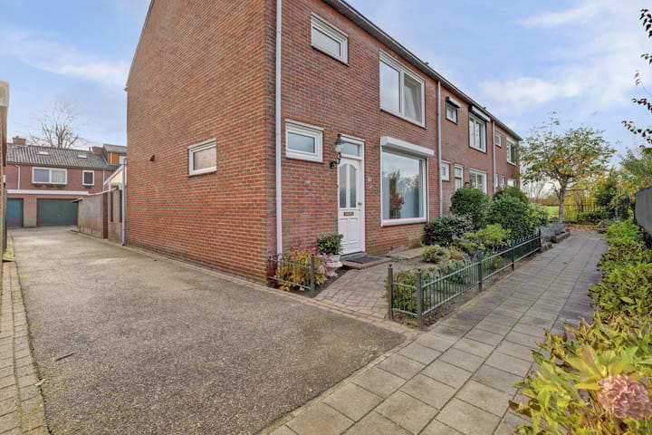 Photo 2 of Oude Heerweg 43