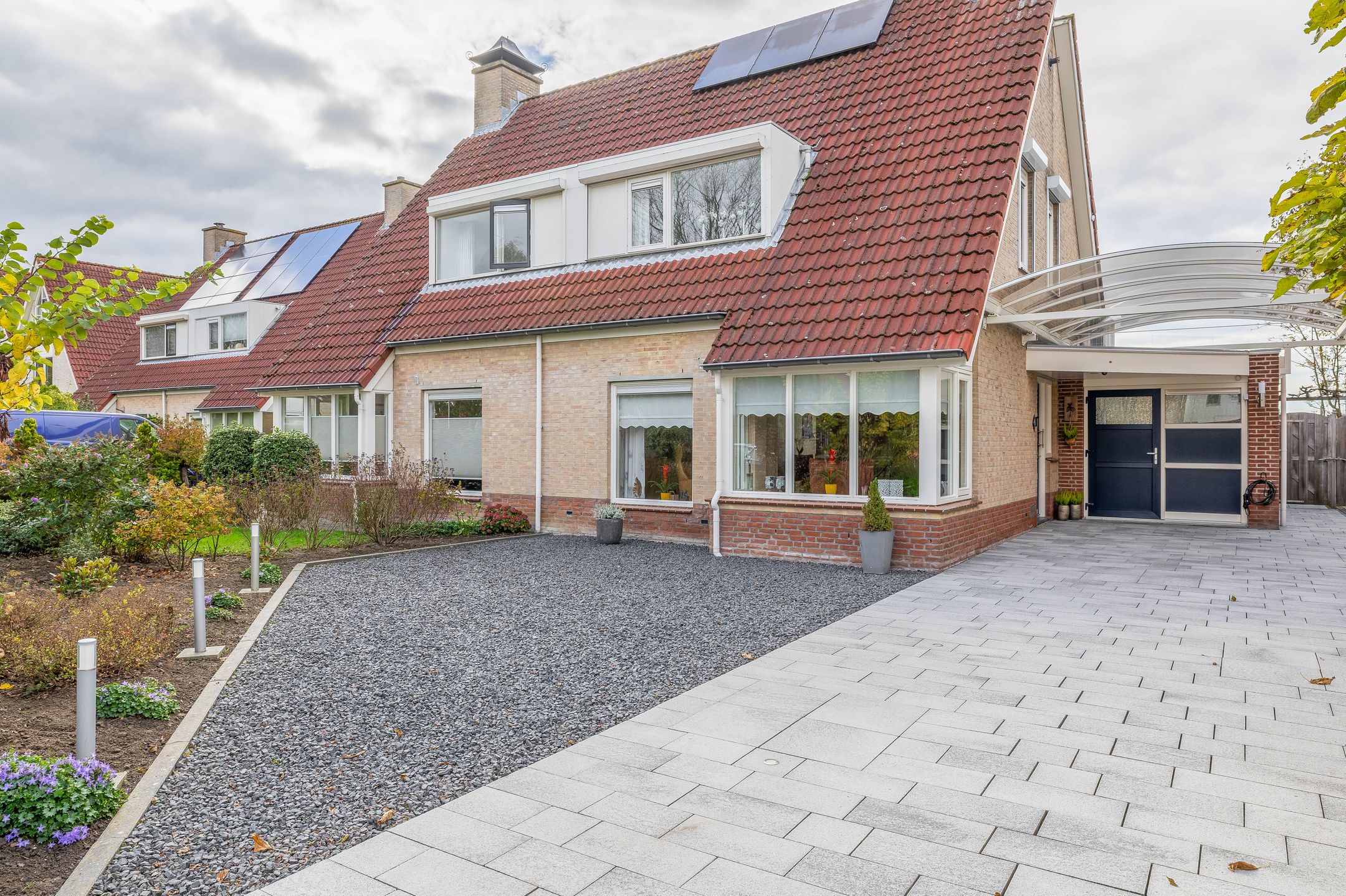 Foto 6 van Burg. Korstanjestraat 49