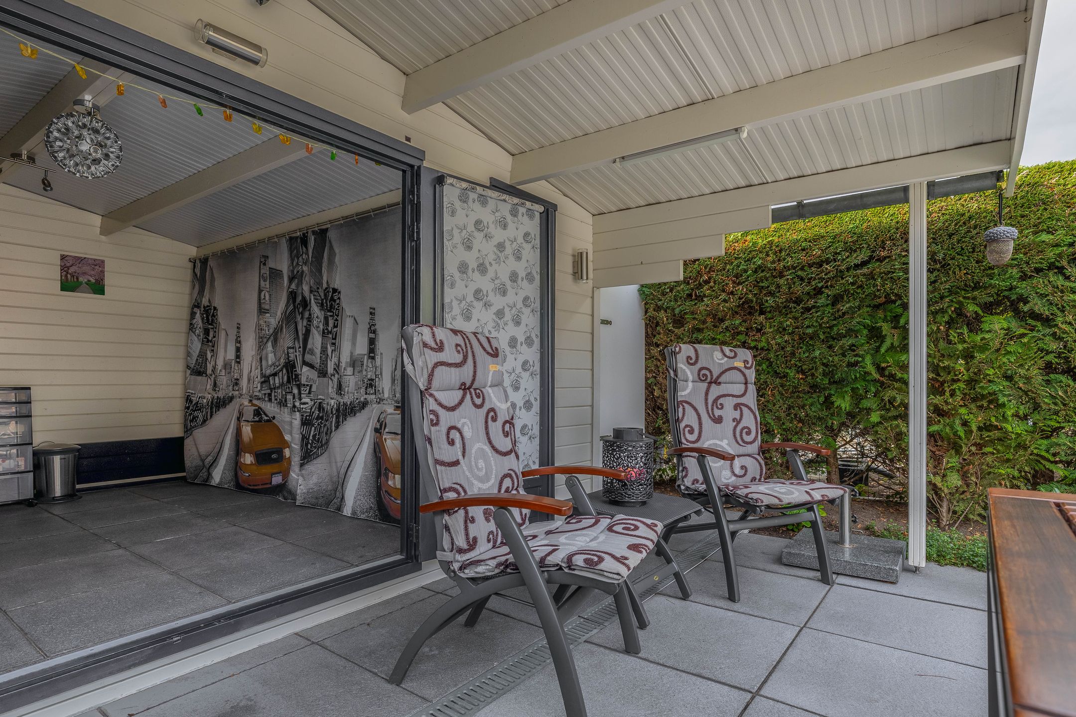 Foto 30 van Burg. Korstanjestraat 49