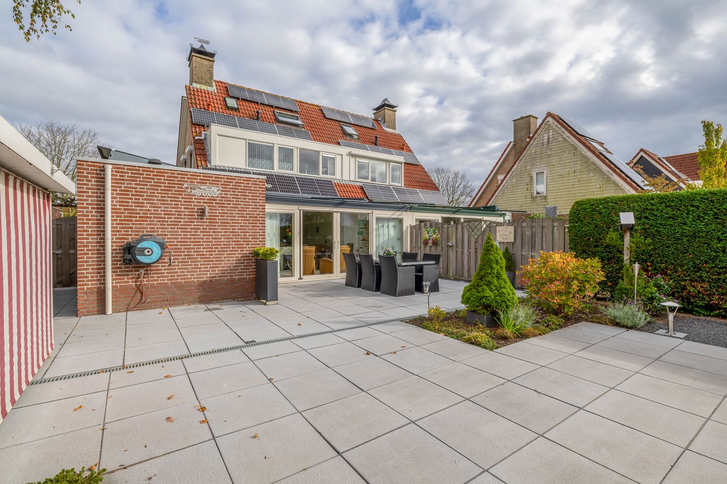 Foto 35 van Burg. Korstanjestraat 49