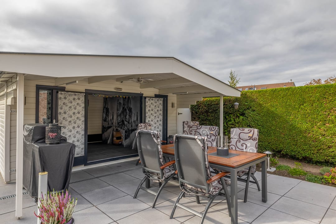 Foto 28 van Burg. Korstanjestraat 49