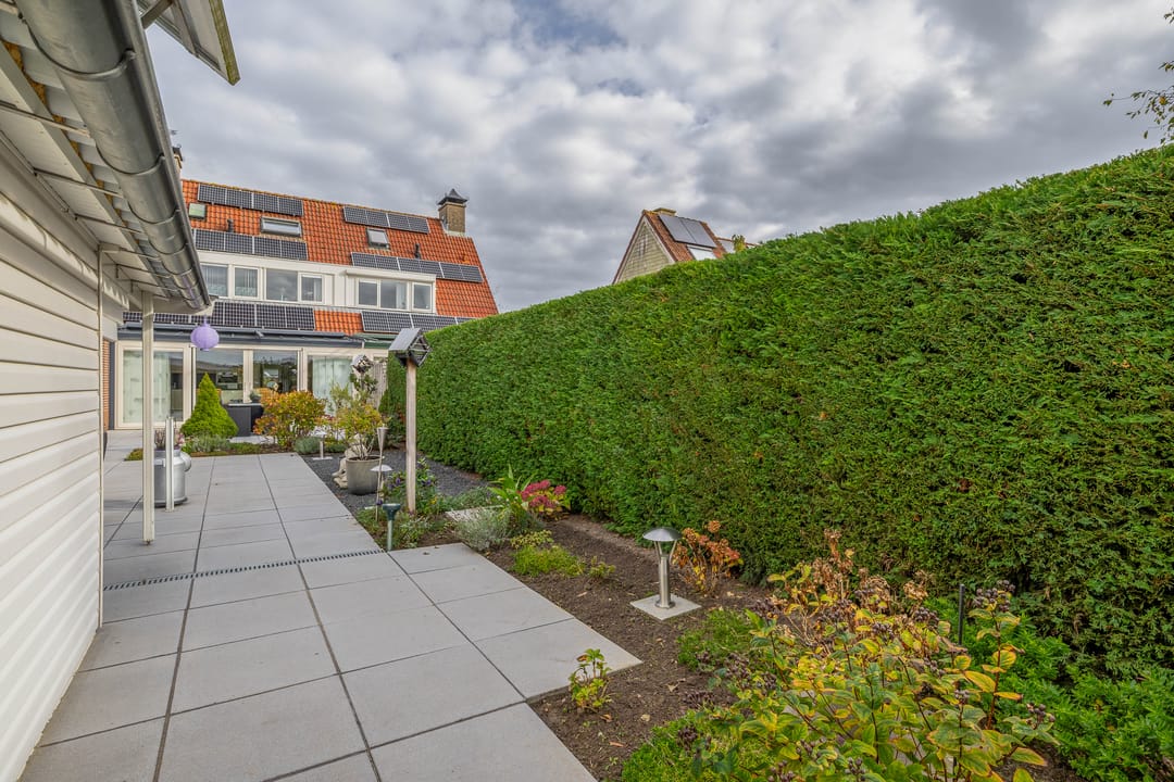 Foto 32 van Burg. Korstanjestraat 49