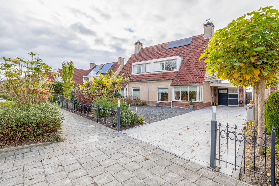 Foto 56 van Burg. Korstanjestraat 49