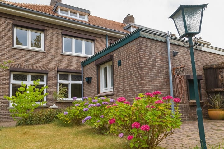 Foto 29 van Rennemigstraat 14