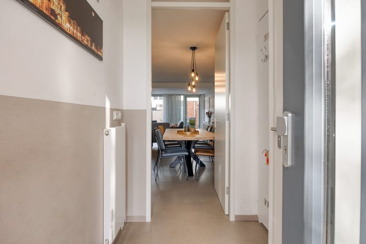 Foto 7 van Friezenplein 3