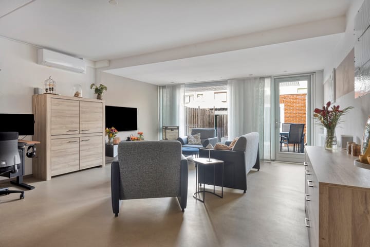 Foto 12 van Friezenplein 3