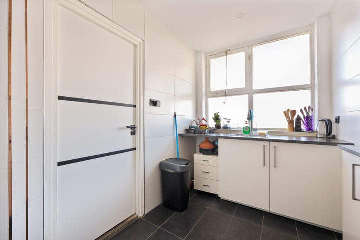 Foto 5 van Cornelis van Vollenhovenstraat 48