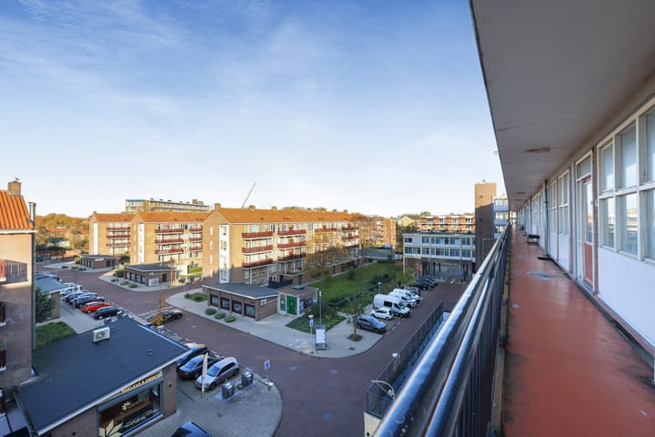 Foto 22 van Cornelis van Vollenhovenstraat 48