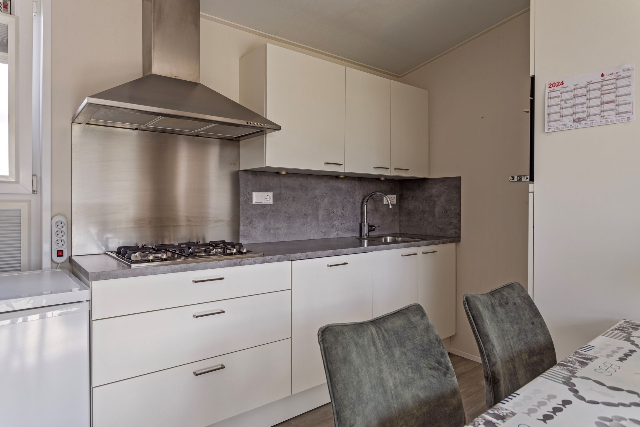 Foto 9 van Zeedijk 24-236