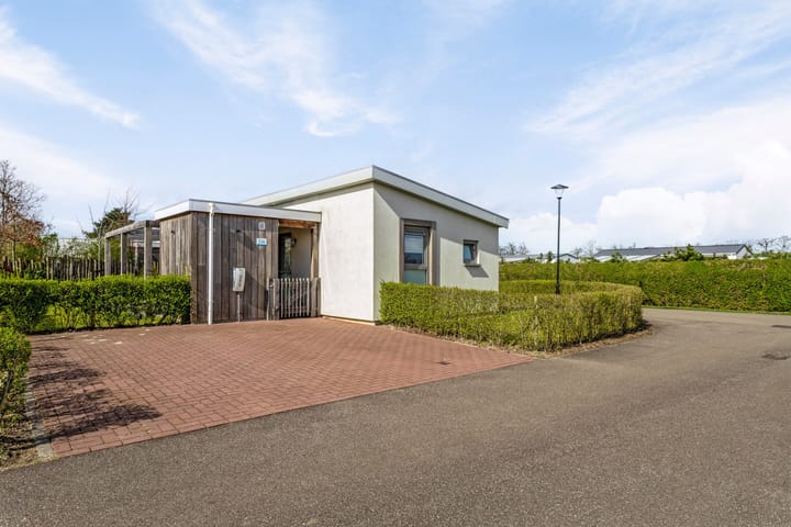 Foto 1 van Zeedijk 24-236