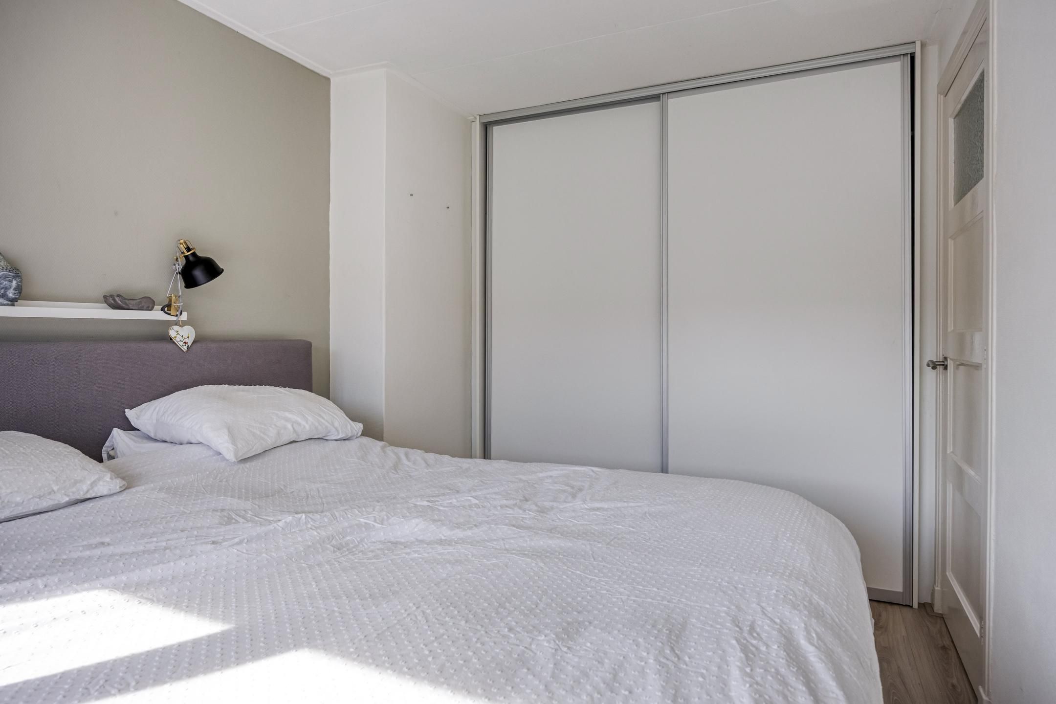 Foto 15 van Bovensingel 182