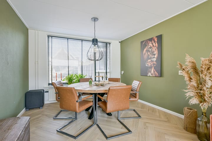 Photo 4 of Burgemeester Pierhagenlaan 19