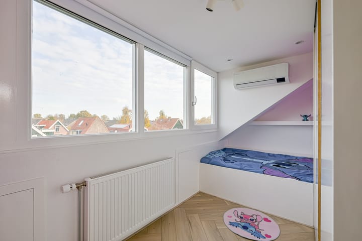 Photo 23 of Burgemeester Pierhagenlaan 19