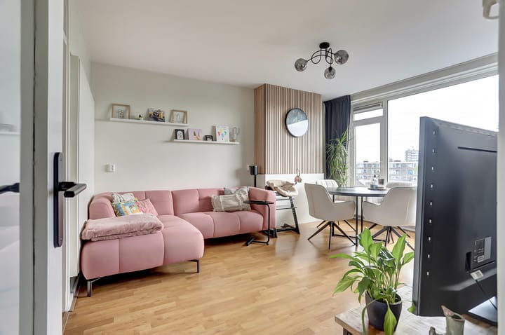 Photo 2 of Dickensstraat 23