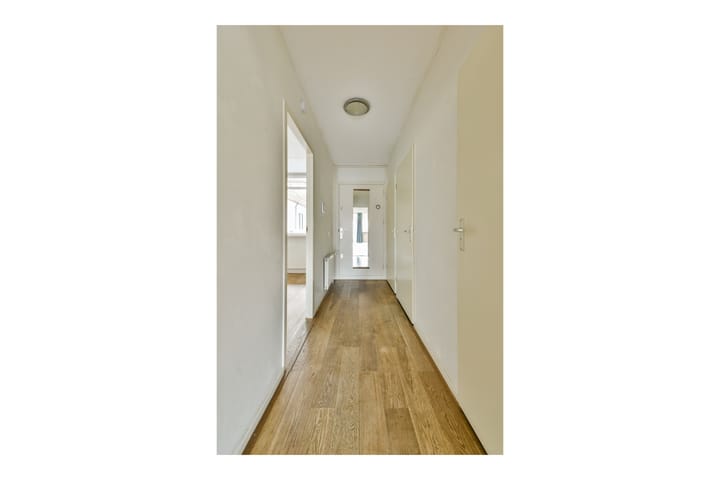 Foto 9 van Nova Zemblastraat 4-C