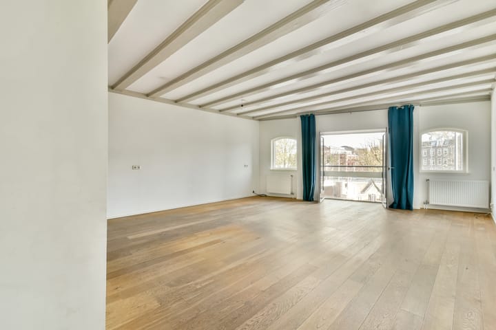 Foto 11 van Nova Zemblastraat 4-C