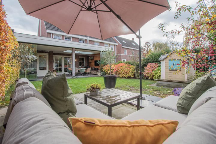 Foto 30 van Burgemeester van Rietstraat 16