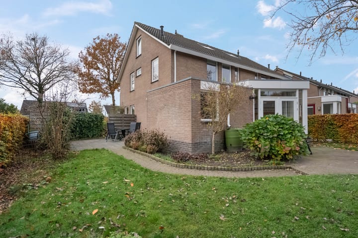 Foto 2 van Stinsenweg 78