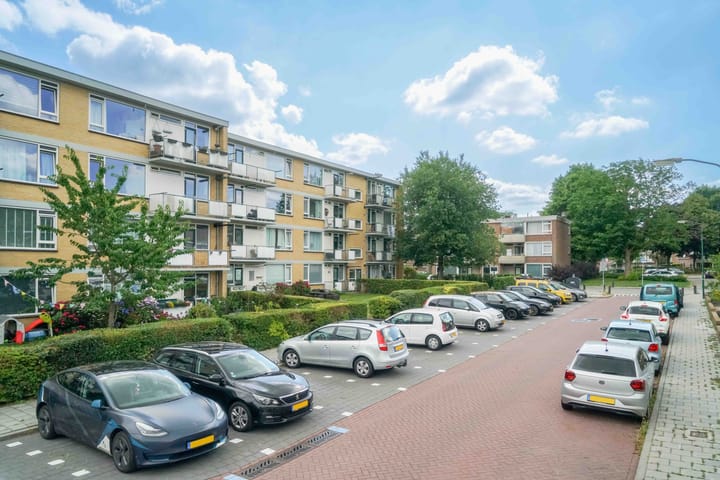 Photo 24 of Vermeerlaan 73