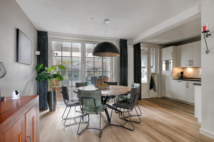 Foto 3 van Chamonixlaan 149