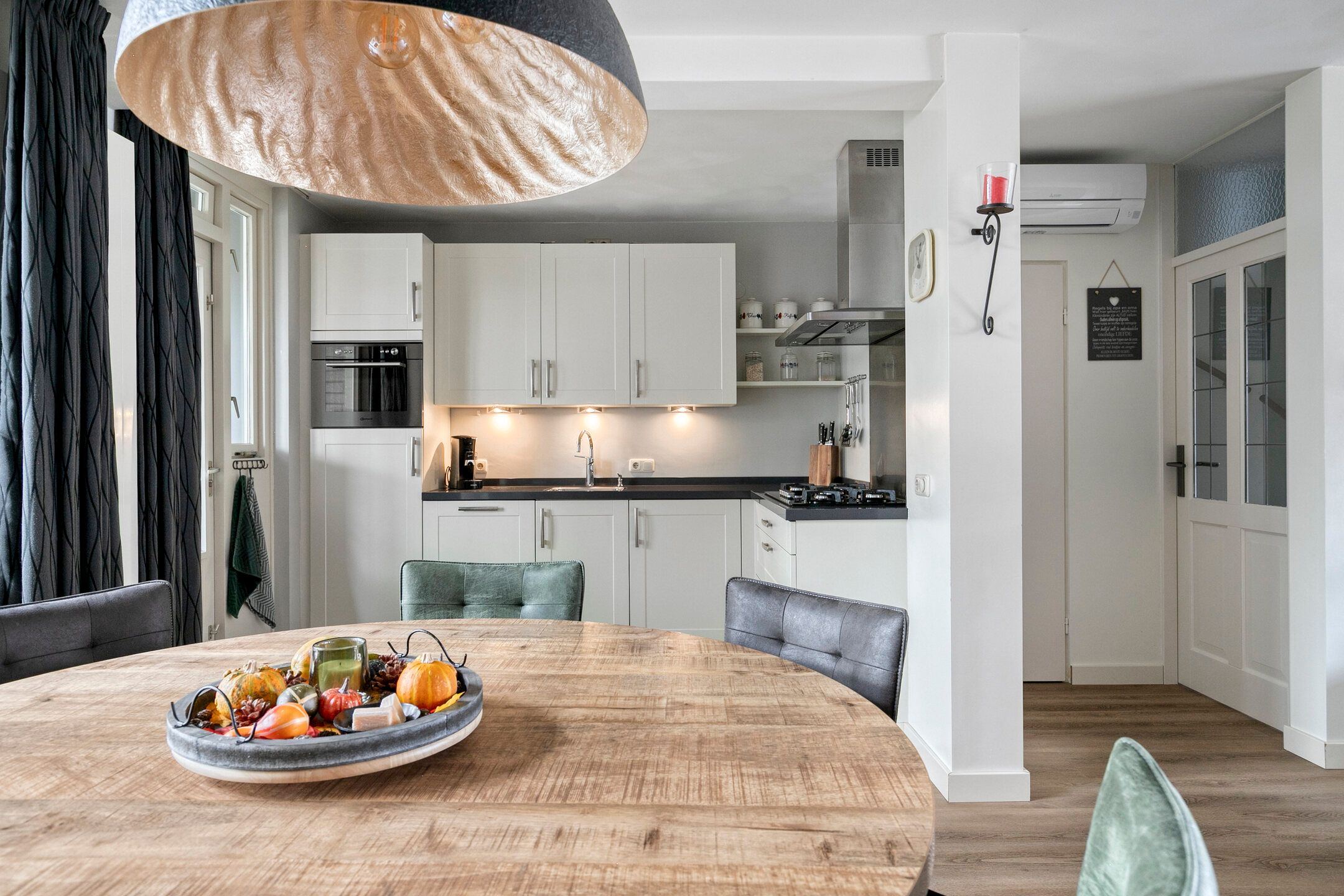 Photo 9 of Chamonixlaan 149