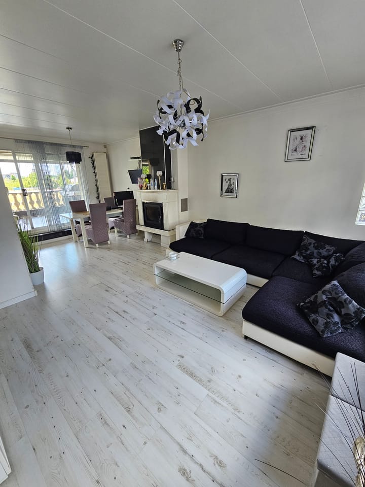 Photo 11 of Nieuwenhofstraat 19