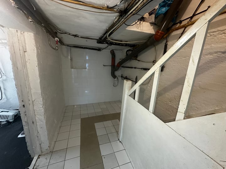 Photo 37 of Nieuwenhofstraat 19