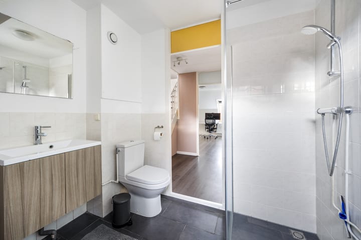 Photo 5 of Karpersloot 24