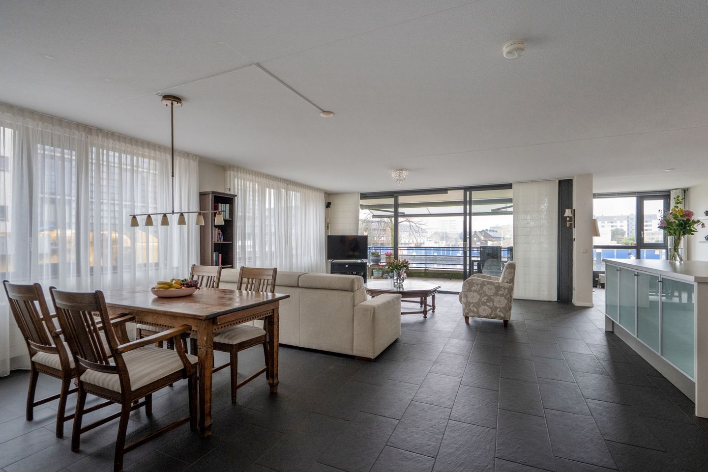 Foto 10 van Koningsveld 135