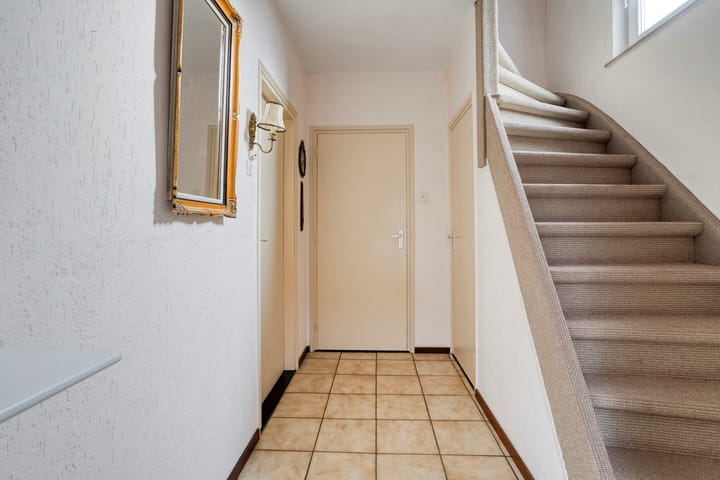 Photo 3 of Julianalaan 40