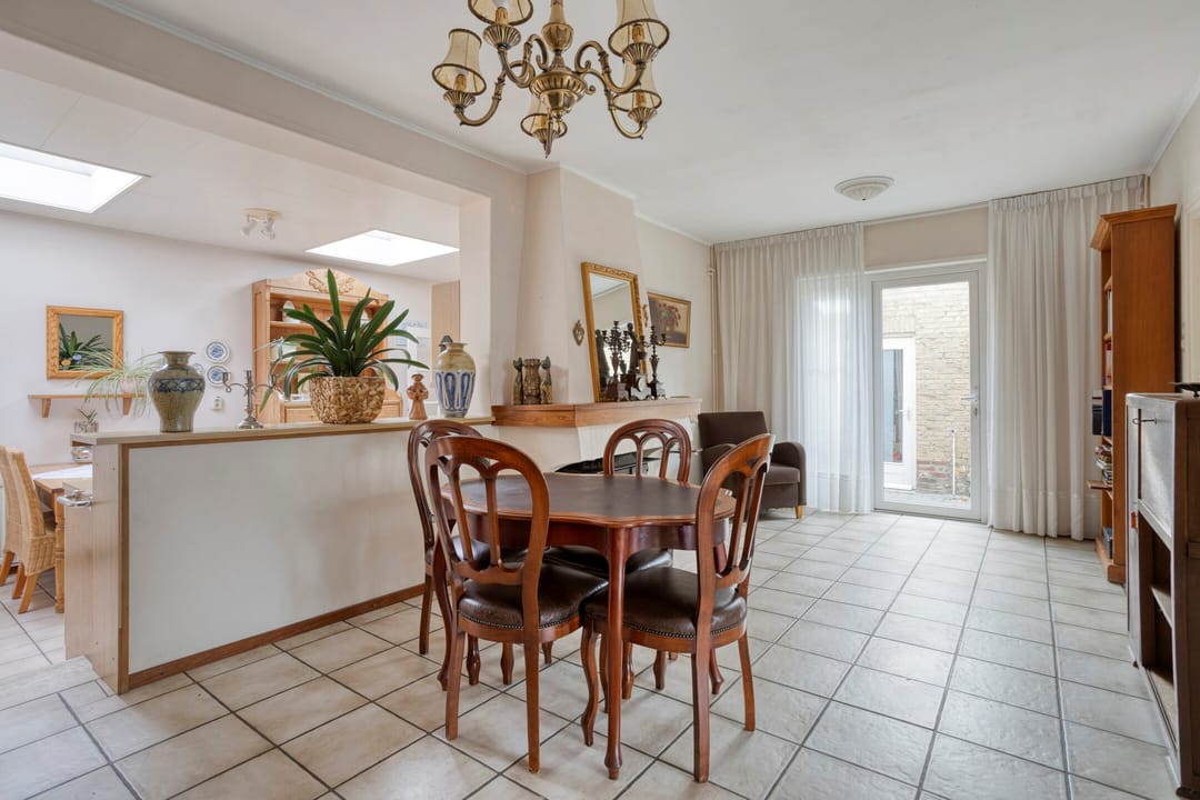 Photo 7 of Julianalaan 40