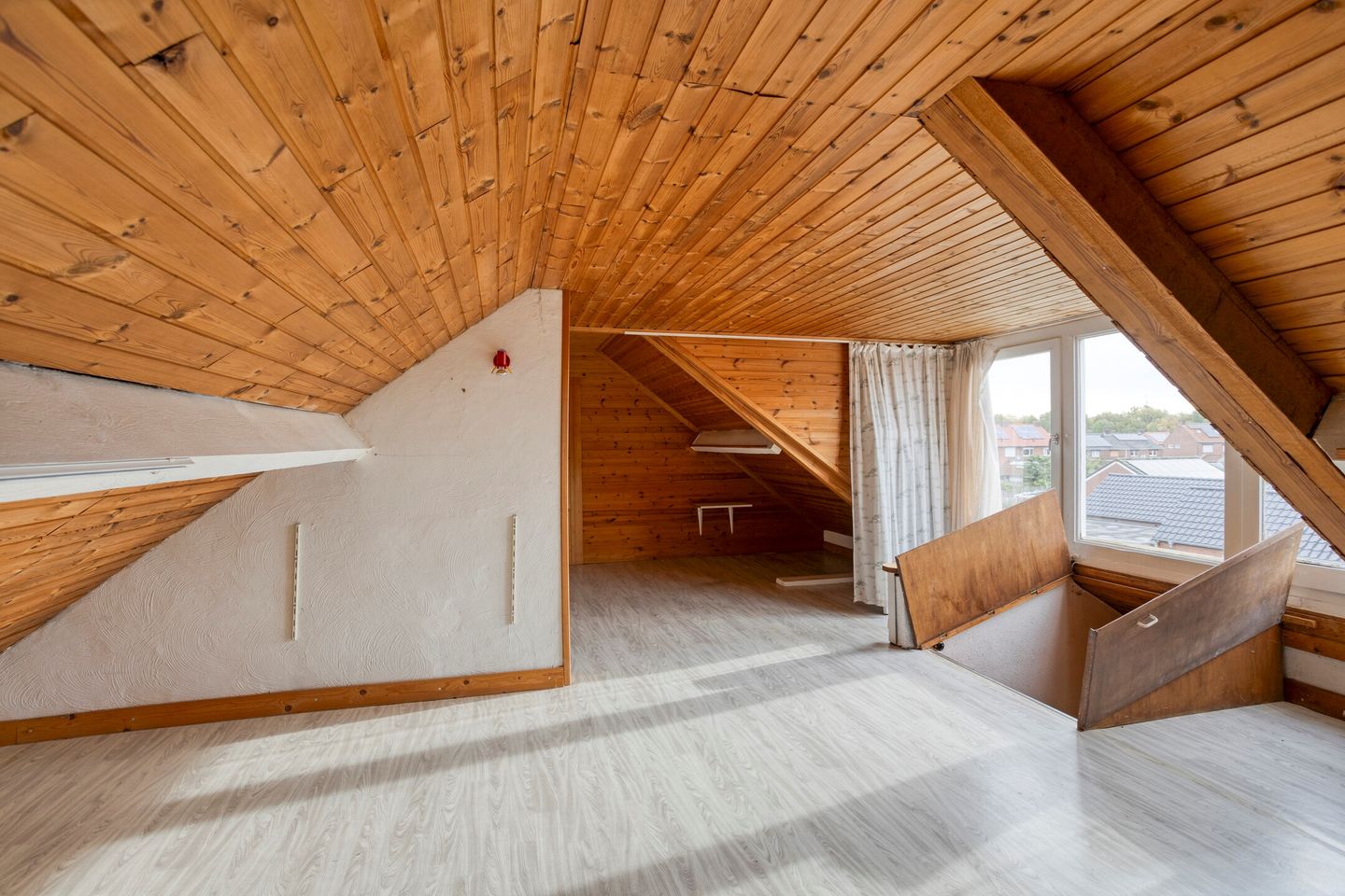 Photo 25 of Julianalaan 40