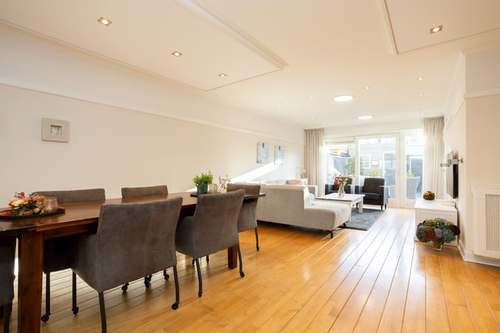 Foto 13 van Riviermos 6