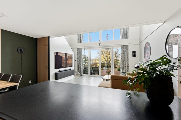 Photo 25 of Botter 55