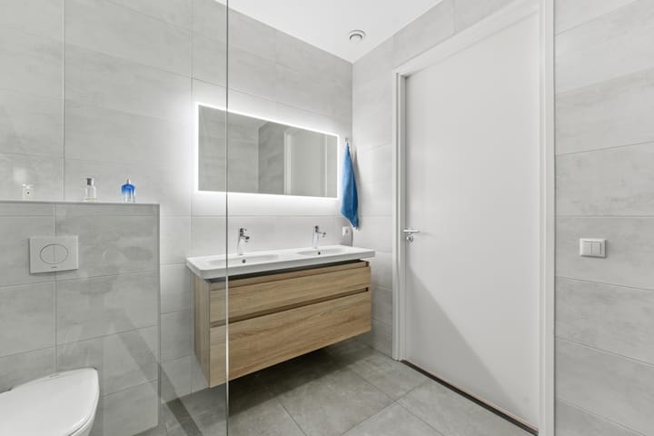 Photo 44 of Botter 55