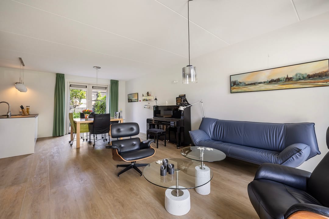 Photo 8 of Tesselschadestraat 54