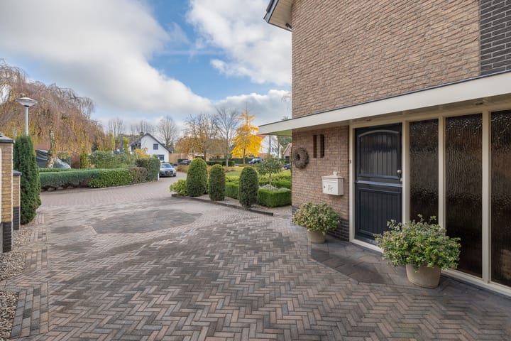 Foto 52 van Rootselaar 17