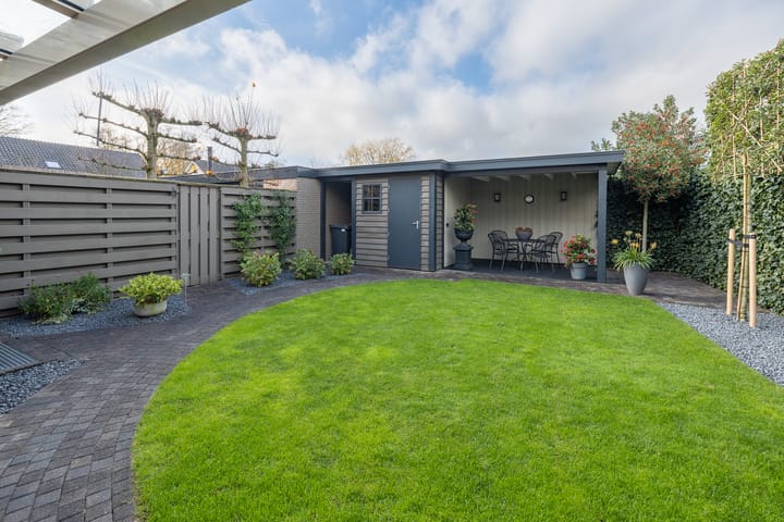 Foto 44 van Rootselaar 17