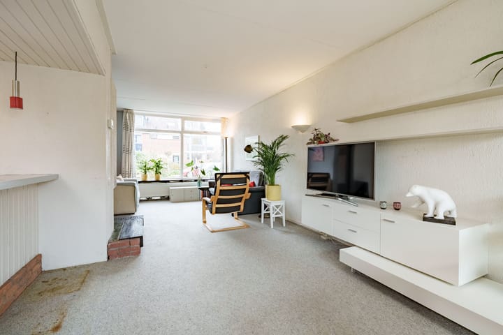 Photo 2 of Ds van Haaftenlaan 18