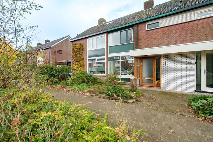 Foto 25 van Ds van Haaftenlaan 18