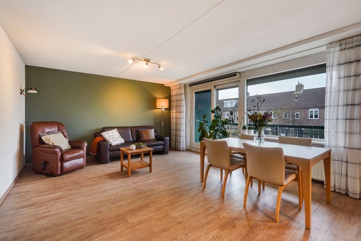 Photo 4 of Hellendaalweg 22