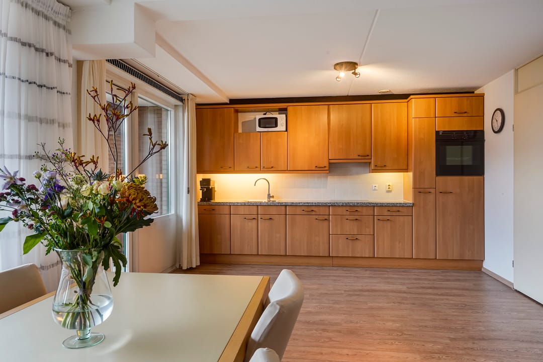 Photo 8 of Hellendaalweg 22