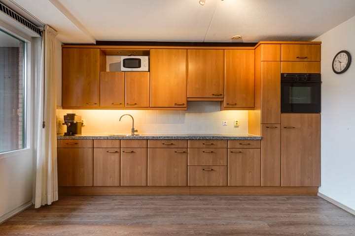 Foto 9 van Hellendaalweg 22