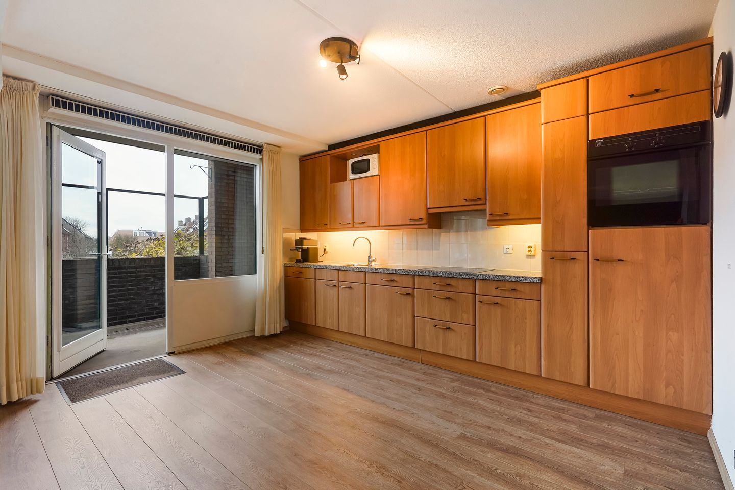 Photo 10 of Hellendaalweg 22