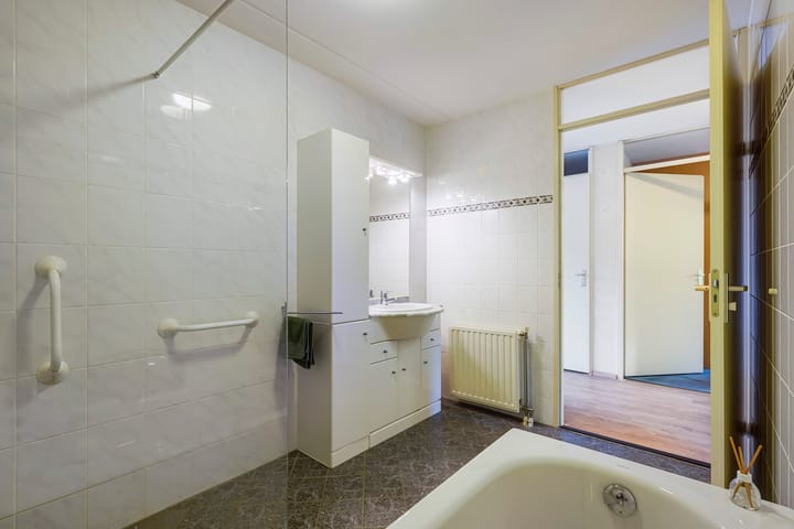 Foto 24 van Hellendaalweg 22