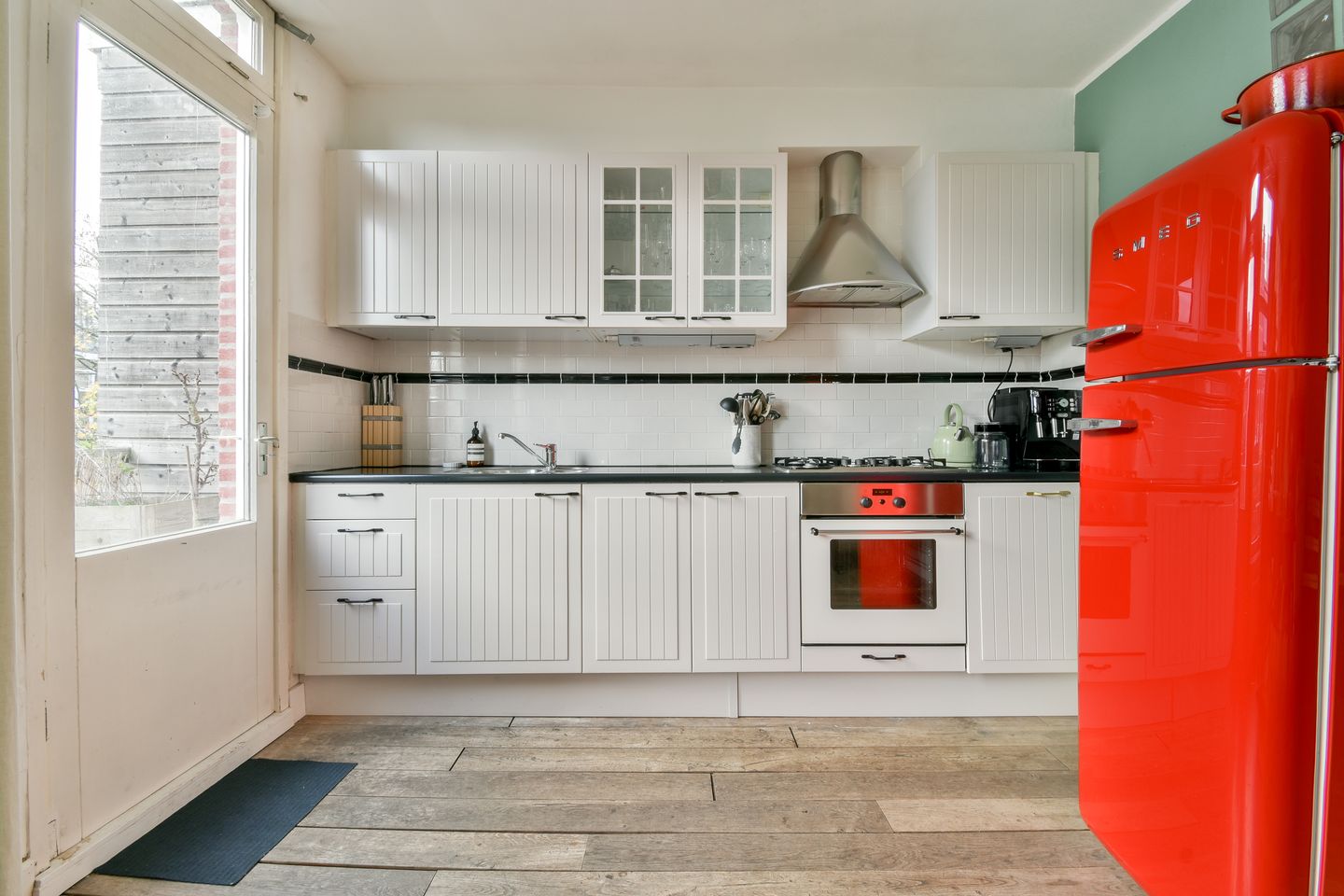 Photo 5 of Brederodestraat 21-3