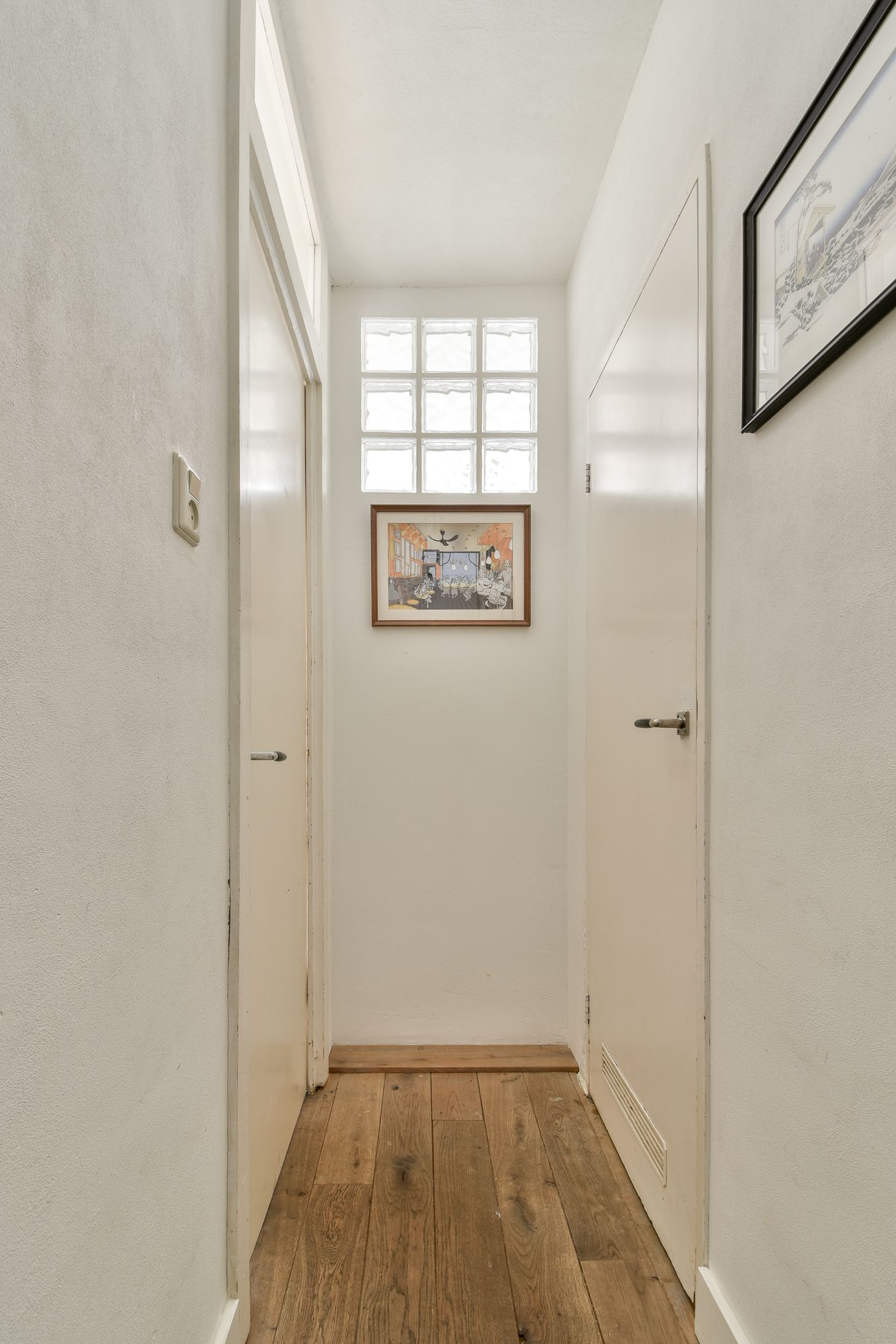 Photo 6 of Brederodestraat 21-3