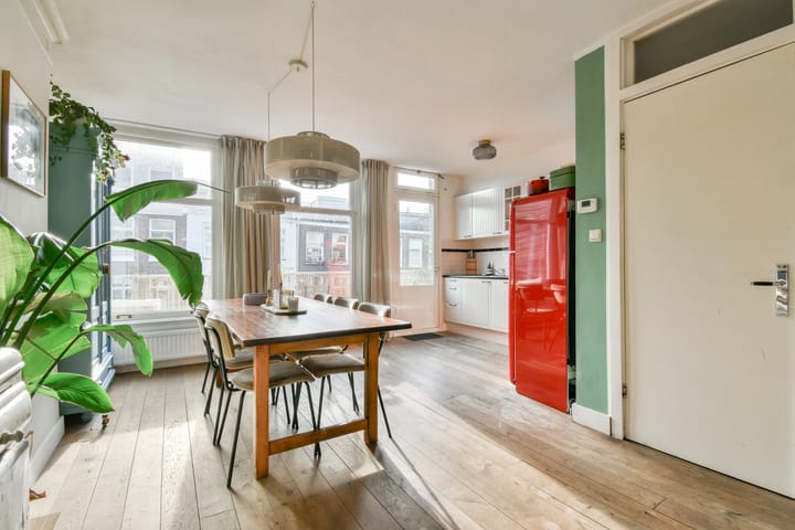 Foto 10 van Brederodestraat 21-3