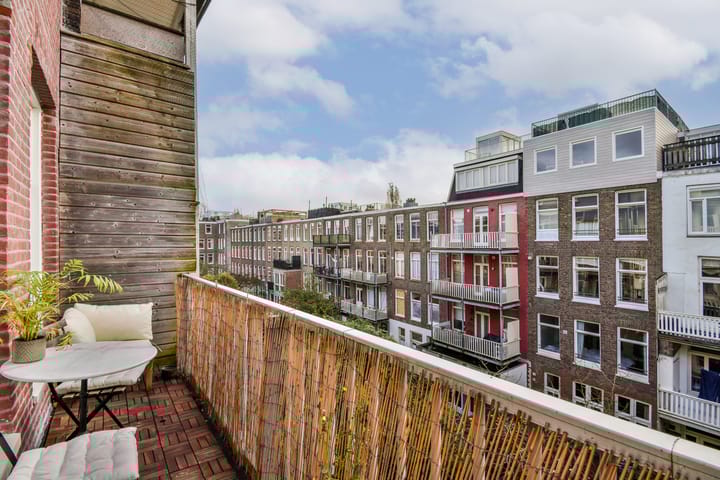 Foto 13 van Brederodestraat 21-3